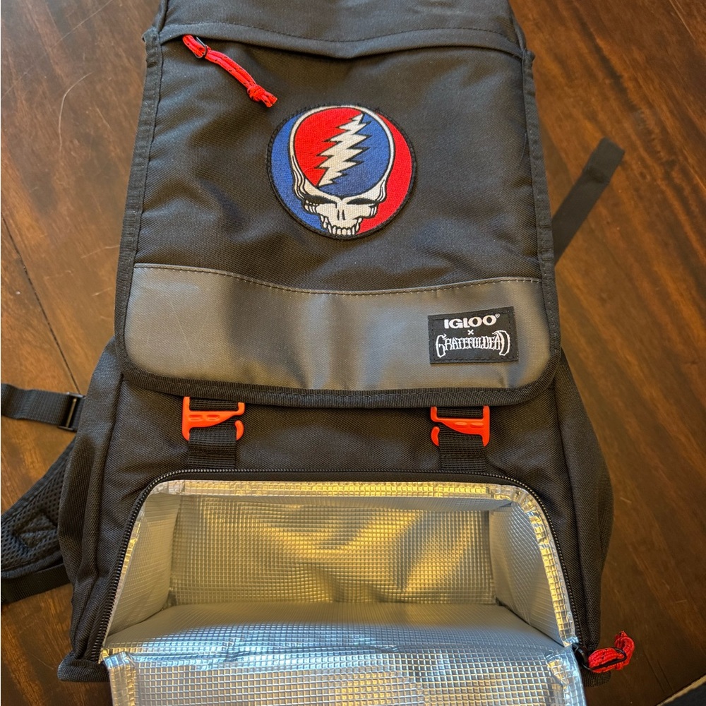 Igloo X Grateful Dead Backpack Cooler - image 4